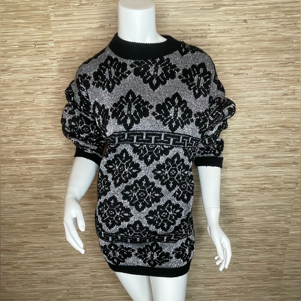 Vintage 80s Black and Silver Lurex Sweater